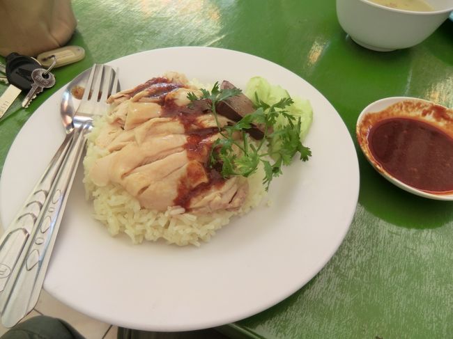 お昼は２５Ｂの日本の焼きそばを食べさせてくれたお店に・・・