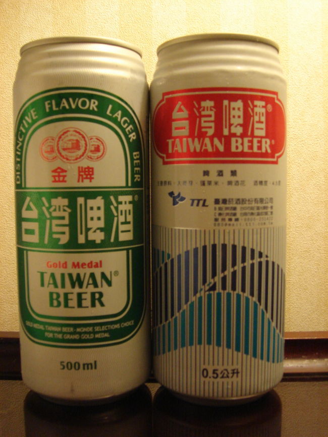 タクシーでホテルに戻り、僕はビールで軽く（？）一杯。