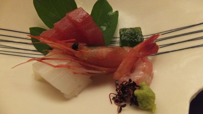 お造り　本日のおまかせ三種盛り合わせ