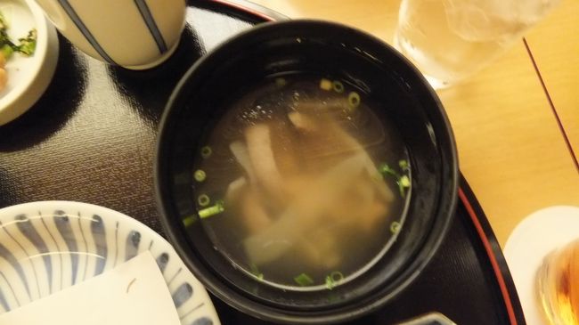 中身汁<br /><br />ヤギではなくブタ？<br /><br />中身汁の中身は全員満足。