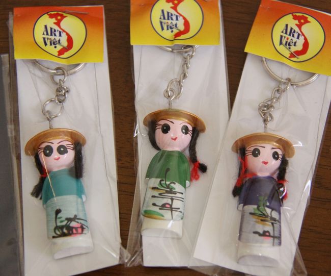 家族１人１人が持つために買ったキーホルダー。１個１ドル。<br />