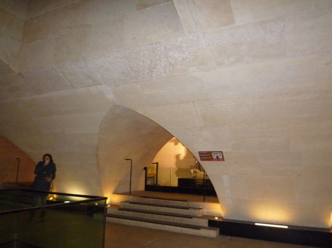 ここから更に階段を登ると、