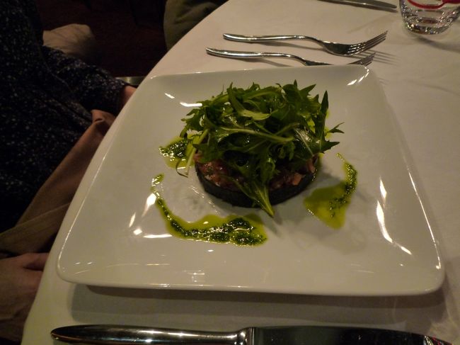 大人メニュー②の前菜、サーモンです。