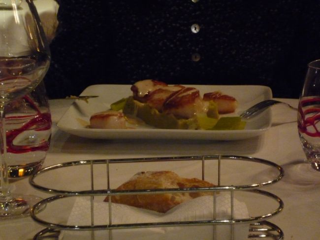 大人メニュー②のメイン、ホタテです。（こちらも映りが悪く、申し訳ございません）