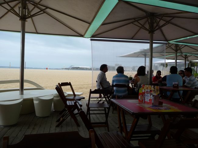 この店に また やって来ました。<br /><br />(12:10)