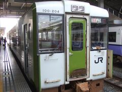 八戸からは快速しもきたで一気に大湊線を乗りつぶします。それにしてもけっこうお客さんが乗っていて終点まで立っている人がいたのはちょっとびっくりでした。
快速にタイミング良く乗ることができました。