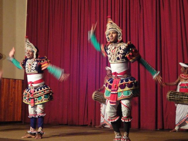 キャンディ<br />キャンディアンダンス<br />なかなか激しい動きをする