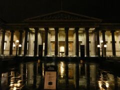 まだ早い時間（１７時過ぎ）でしたので大英博物館に行ってみましたが閉館間際ということで、写真だけ撮影しました。