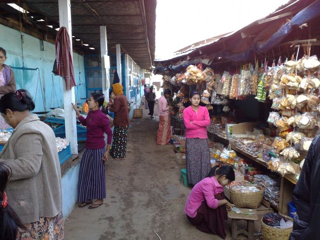 マーケットの様子。