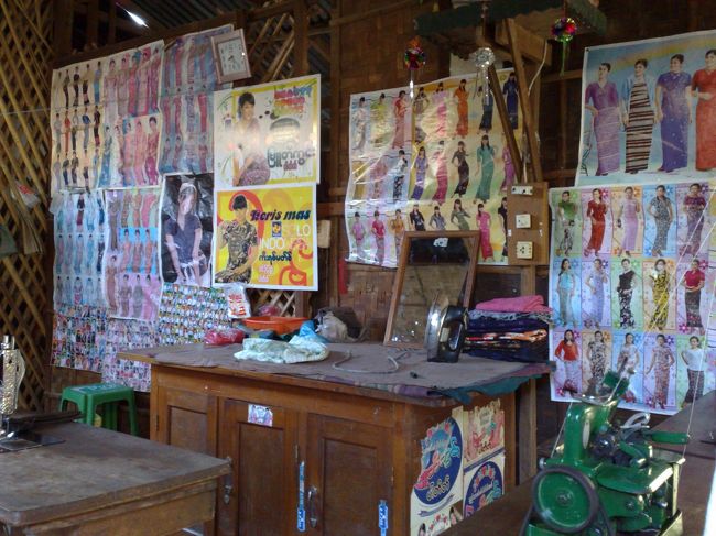 仕立て屋さんかな。