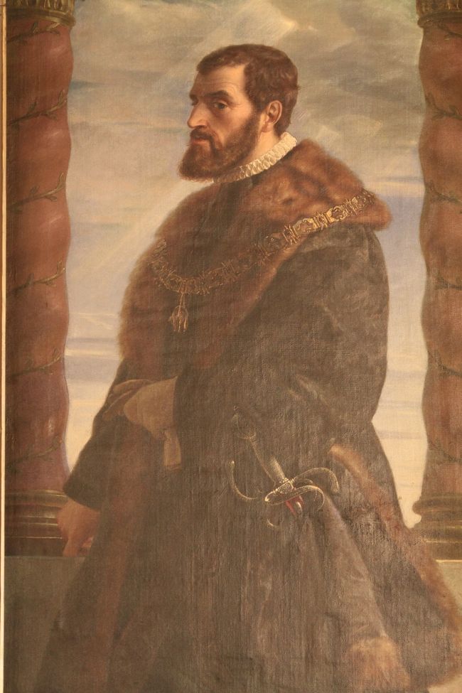 【欧州旅行31日目】 神聖ローマ帝国皇帝52人の肖像画は必見 「Roemer (旧市庁舎レーマー)」