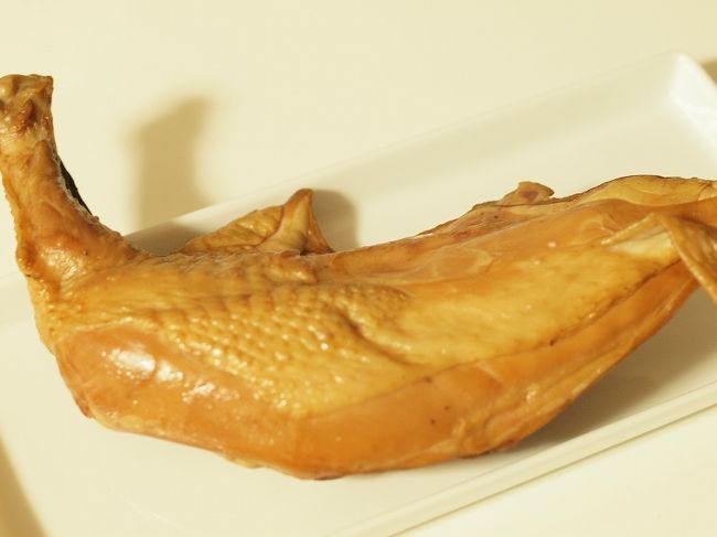 島根県大田市いぶしどりのコンフィも持ち帰りにしました。<br />お酒に合いそうです。