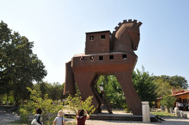 2010年トルコ旅行記 その2 世界遺産トロイ遺跡を見学』トロイ