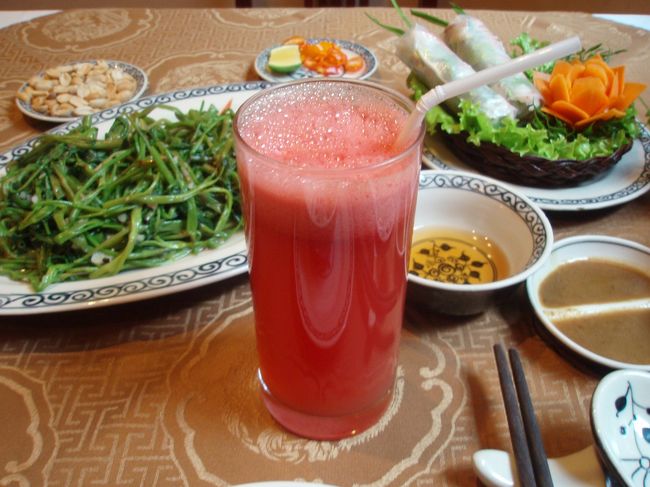 Ｃａｙ　Ｃａｕ<br /><br />スイカジュース<br /><br />本日２回目こちらの方が濃くて美味しかった