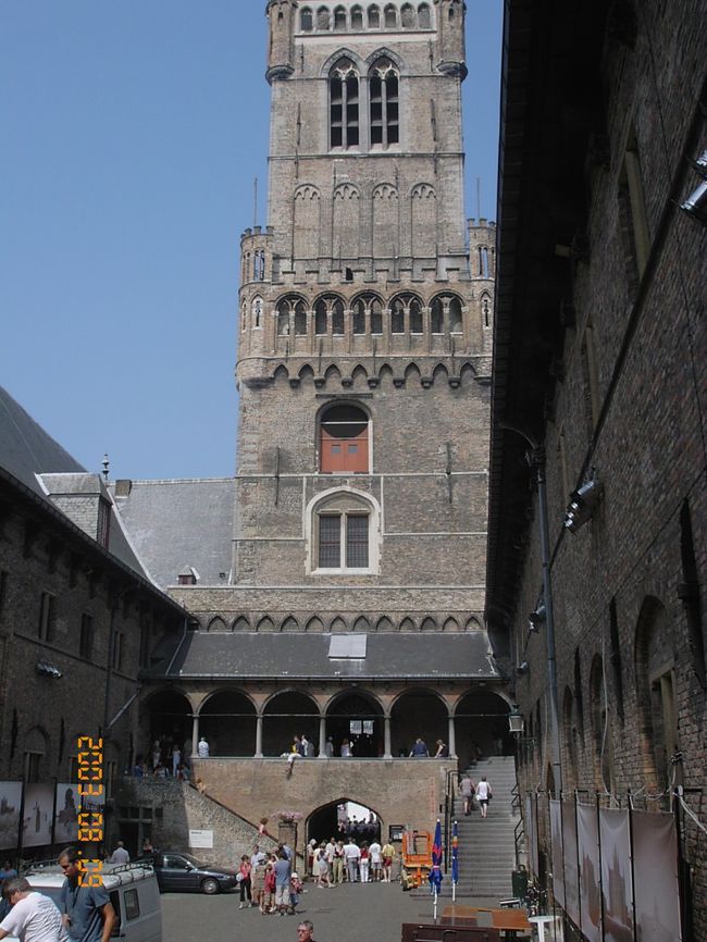 鐘楼に登ります！