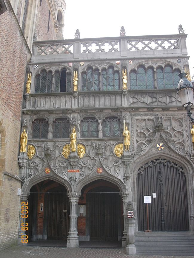 聖血礼拝堂<br />