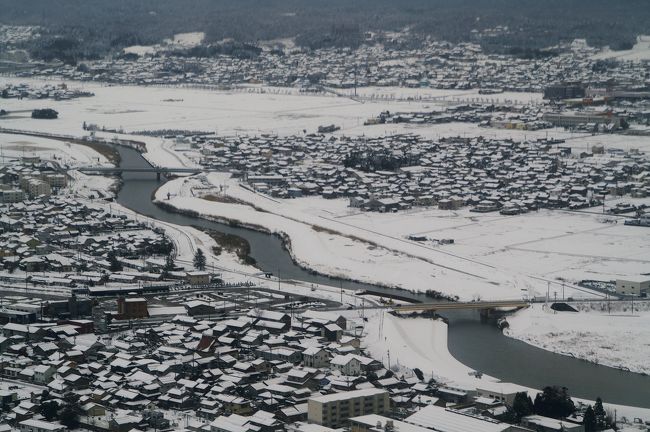 雪国へ来たという実感が徐々にわき上がってきます。