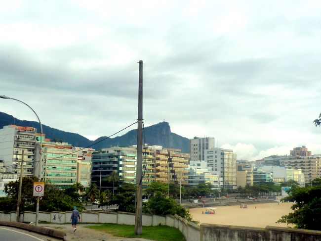 南米旅行マップ<br />http://www.geocities.jp/tshinyhp/southamerica/samap/framesamap.html<br /><br />リオ・デ・ジャネイロ旅行マップ<br />http://www.geocities.jp/tshinyhp/southamerica/samap/rio/frameriomap.html<br />