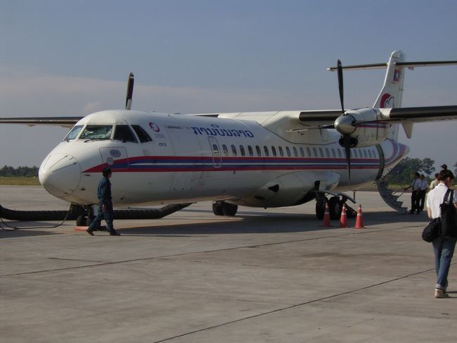 ラオス航空、ATR-72機でバンコクに戻ります。<br />バンコクで一泊したのですが、その夜あたりからお腹の調子が悪くなり･･･。原因は分かりません。心当たりがありすぎて。<br /><br />