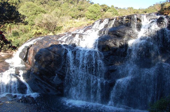 ベーカーズフォール<br />ようは滝<br />そんなすごくない