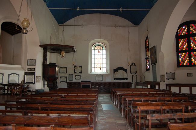 オランダ教会<br />内部