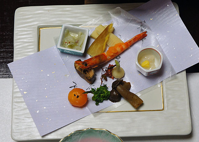 【冬の贅沢】　<br />冬の味覚の王様「越前がに」降臨♪贅沢海の幸×部屋食プラン<br />