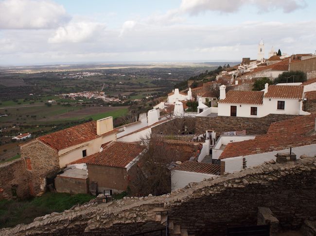 風にあおられながら　３６０度の景色を堪能します。