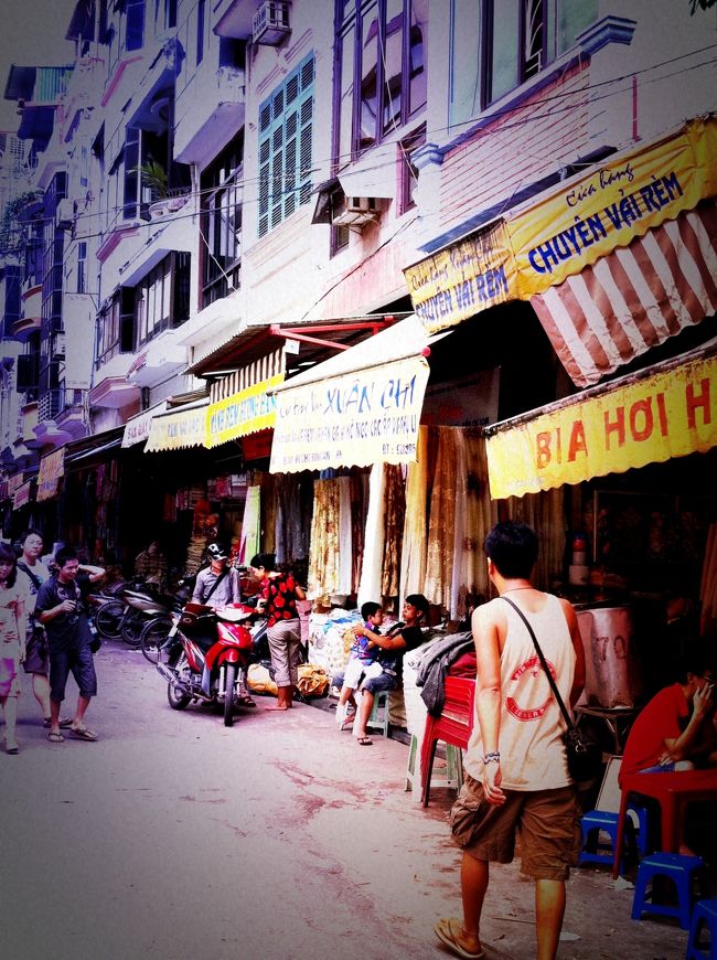 飛行場のタクシーはボッタクリタクシーが多いらしいので、予約を入れたホテルで送迎も手配してもらった。