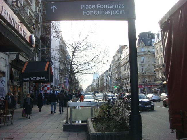 アッとゆうまのグランプラス滞在。<br />またタリスに乗ってパリへ帰ります。