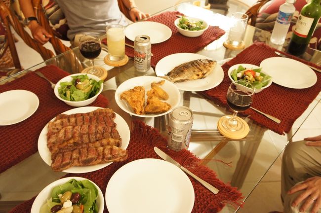 夜はやっぱりBBQ。<br />KTAでティラピアを買って焼き魚の夕食です。