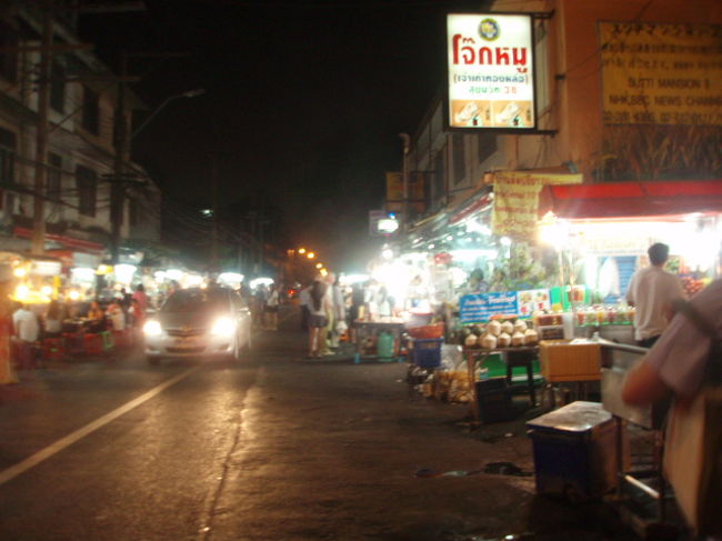 屋台はこれからでしょうか？