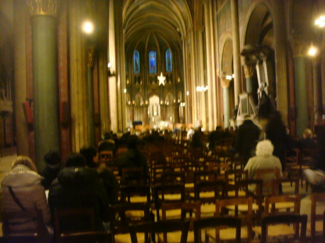 サンジェルマンデプレ教会内部。<br />一番古い教会だそう。