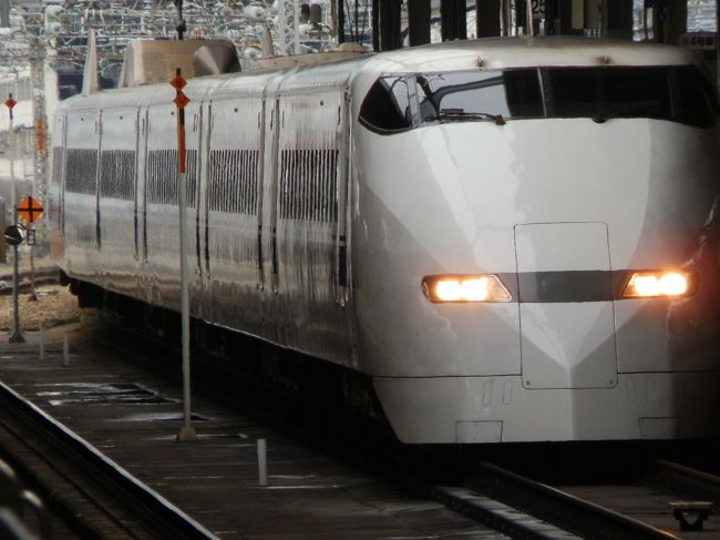 【鉄道愛好家】【貴重】700系新幹線車両構造編 第3版 o0960049614034633753.jpg