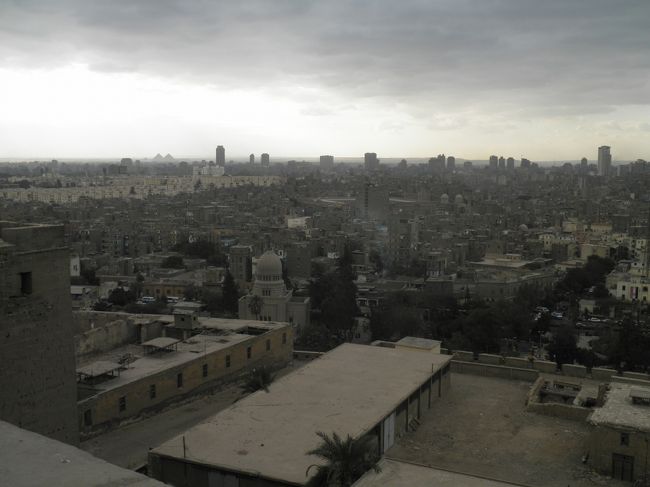 またまた先ほどと同じようなパノラマを撮影。ピラミッドも眺められ超感動！