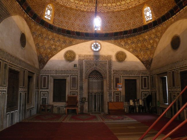 中はムハンマド・アリよりも素晴らしいタイル、彫刻のモクスでした。