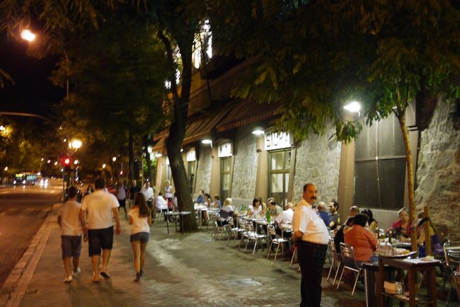 娘のお友達から紹介してもらった、マドリッドのレストランです。<br />