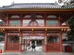 2番札所極楽寺（ごくらくじ）
霊山寺から車で2分くらい、歩いてもすぐのようです。