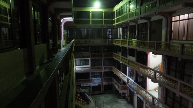 こちらがその複合施設の様子。