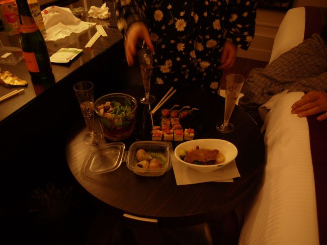 お部屋で乾杯！