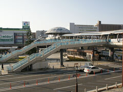 ●JR尼崎駅界隈

今回の旅は、尼崎からスタートです。
混雑する電車を避けようと、尼崎で朝食をとってから出かける事にしました。