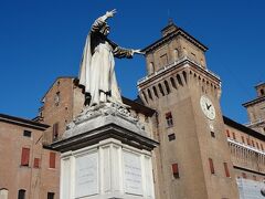 フェッラーラ：ルネサンス期の市街とポー川デルタ地帯