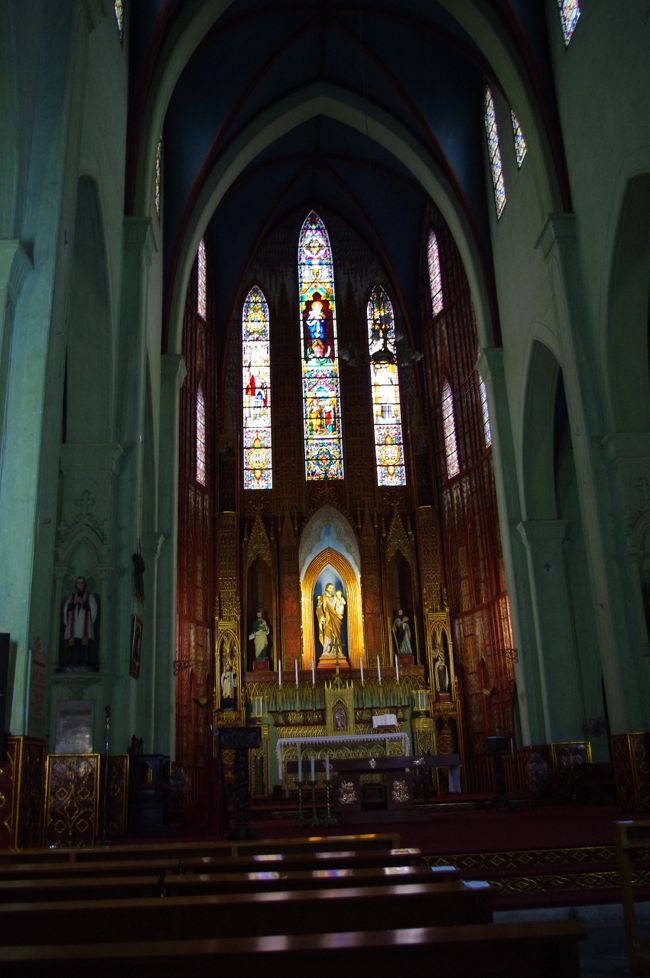 ハノイ大教会内部（セント・ジョセフ教会）