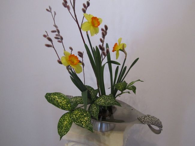 <br /><br /><br /><br />春の生け花