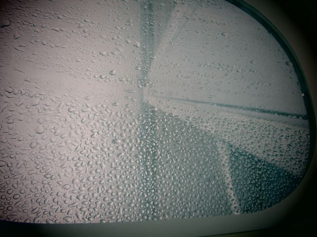 急に雨降り出して<br />