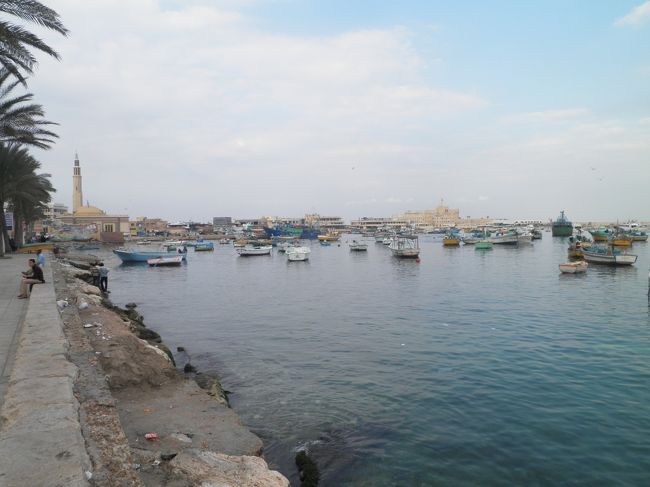 再び要塞へ向かって歩きます。