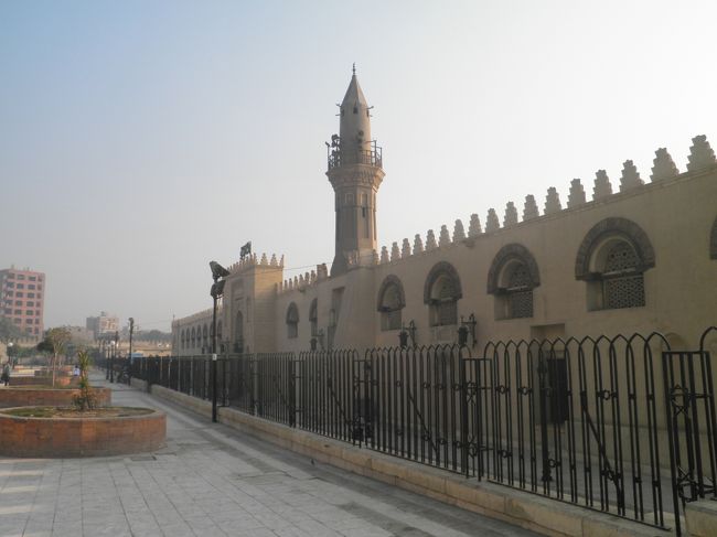 ガーマ・アムル。イスラム教でしょうか。