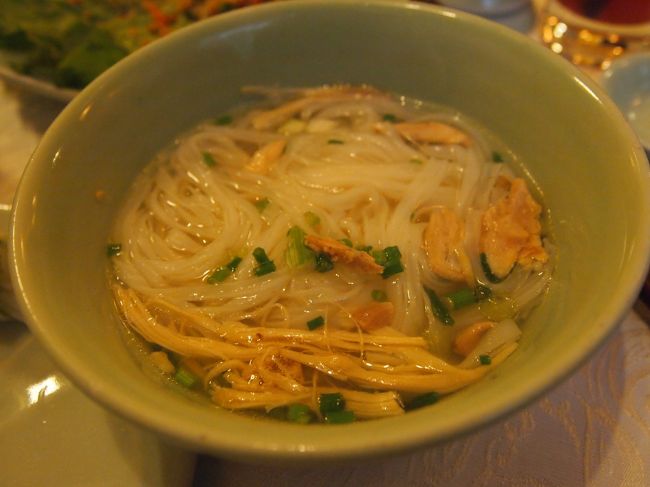 ベトナム料理といえば♪<br />フォー！<br />裏切らないお味でおいしかったです。