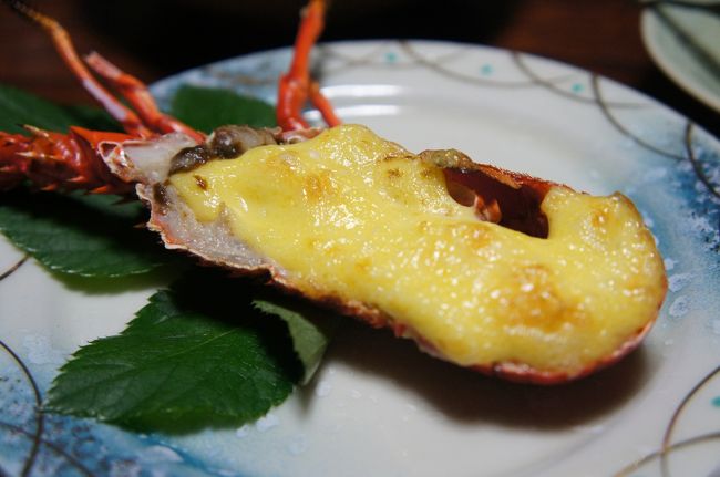 伊勢海老のグラタンチックなもの。