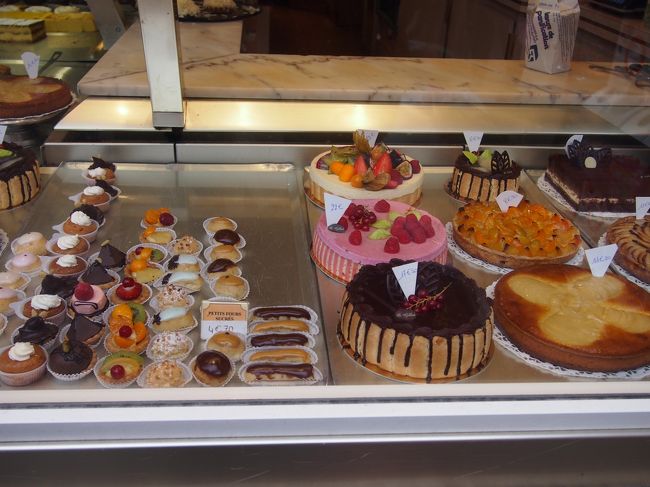 ケーキおいしそう…