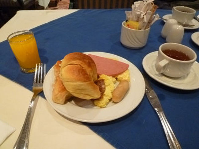 ＜第３日目＞<br />6:30<br />朝は食べなれたものが出てくるので<br />胃が安心する。